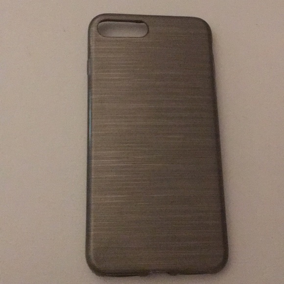 Basic gray iPhone plus case - Picture 3 of 3